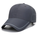 Gorra de béisbol gris oscuro de secado rápido con perforaciones y borde reflectante - gris oscuro