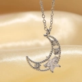 Collier élégant pendentif lune et étoile en argent serti de zircons blancs brillants - Argenté