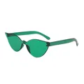 Occhiali da sole cat eye verdi traslucidi in resina leggera per uno stile street chic - verde scuro