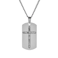 Dettaglio del ciondolo a piastrina militare d'argento con croce di cristalli lucenti - Con Catena / Argento