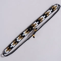 Handgefertigtes Boho-Perlenarmband mit schwarz-weiß-goldenen geometrischen Mustern - Schwarz Weiß Gold Stufenmuster (MG-B23081101F)