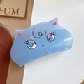 Pince à cheveux chat en acrylique bleu ciel translucide avec détails mignons de chaton - Chat Bleu