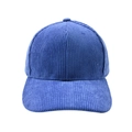 Vista frontal de una gorra de béisbol clásica en pana azul real con textura vertical - Ajustable / Azul