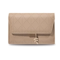 Détail du portefeuille en cuir PU marron clair avec matelassage et pendentif feuille - Camel