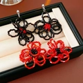 Pendientes de flores hechos a mano con cuentas en rojo y negro de estilo vintage - 5# Pendientes De Borla Flor De Vidrio Bloques De Color Pin De Acero