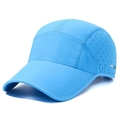Casquette de sport bleu clair à séchage rapide avec trous de ventilation découpés au laser - Réglable / Bleu ciel