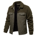 Dettaglio della giacca patchwork verde militare con colletto in pile e tessuto a contrasto - S / Verde
