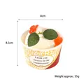 Modello di cupcake gelato artificiale con frutta arancione e tazza di carta gialla - Stile Calamita da Frigo / Crema