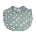 Ruffled baby bib in greyish green cotton gauze with delicate daisy flower prints - Grey Green Daisy