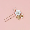 Pettine per capelli da sposa con perle bianche, strass e foglie dorate su fondo rosa - Forcina a 1 fiore / Bianco