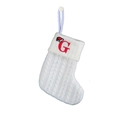 Witte gebreide kerstsok met rode geborduurde letter G en kleine kerstmuts met ophanglus - Wit-Letter G