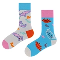 Funny mismatched mid-calf socks featuring pink axolotl and orange crab patterns - One Size / Pink Axolotl