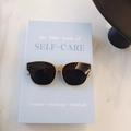 Children's vintage oversized cat-eye sunglasses in beige with dark grey lenses - Khaki