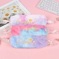 Plüsch-Federmappe in Bonbonform, pink-blau-violett gebatikt mit goldener Bestickung - Kreative Süßigkeitenform / Mehrfarbig Dunkel