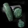 Deep green glitter nail gel polish in shade 008 with ultra-sparkling diamond finish - Green (08)