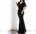 Elegante abito da sera lungo nero con profondo scollo a V, maniche corte e taglio a sirena - US size 2 (S) / Nero