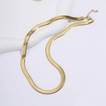 Elegante collana a catena serpente in acciaio al titanio dorato con finitura lucida - Catena a Serpente Piatta Grande Oro