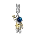 S925 Sterling Silber Astronauten Anhänger mit blauem Helm und goldenem Stern - Sternenpflückender Astronaut (925 Sterling Silber)