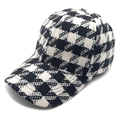 Close-up of black and white houndstooth wool fabric texture on a structured baseball cap - M(56-58cm) / Black