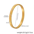 Bracciale rigido in acciaio al titanio dorato con design twill e zirconi - Stile Zircone Dorato (Z122)