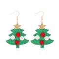 Weihnachtsbaum-Ohrringe mit grünem Glitzer und goldenem Stern auf weißem Hintergrund - Vlies-Weihnachtsbaum