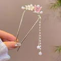 Épingle à cheveux en U avec fleurs blanches, papillons roses et pompons de perles - Papillon à Dégradé Oeil de Chat (86#)