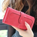 Cartera larga vintage roja para mujer con costuras en blanco y cierre de botón a presión - Rojo