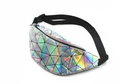 Marsupio geometrico olografico con paillettes arcobaleno e cinturino nero regolabile - Argento