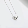 Collar minimalista de cadena en O plateada con un colgante de corazón pulido 3D - Corazón (Plata)