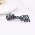 Barrette papillon style vintage ornée de strass bleu foncé sur base en métal argent - Ruban Bleu Marine Petit 6.8cm