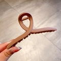 Large matte hair claw clip in reddish-brown finish for thick hair high ponytail styles - 13# Khaki Cross Clip 11cm