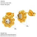 Dettagli di orecchini a fiore 10mm in acciaio placcato oro 18k con zircone - Stile Fiore(SE263G)