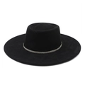 Klassieke zwarte fedora hoed met brede rand en een elegante zilveren strass-band - M(56-59CM) / Zwart (Suèda)