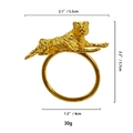 Goldener Serviettenring mit detaillierter Leopardenfigur für elegante Tischdeko - Tiger