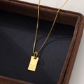 Minimalist gold S925 silver necklace with rectangular pendant engraved with letter X - Letter X / Gold