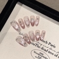 Uñas postizas hechas a mano rosa efecto ojo de gato con pedrería y perlas - Extra Pequeño (XS) / 2202-Óvalo Medio