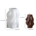 Twisted wave column silicone mold for candles with dimensions of 9.1cm x 6.1cm - Large / Translucent White