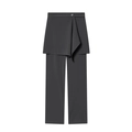 Vista detallada del pantalón gris oscuro de cintura alta con diseño de falda a capas - XS / Pantalón Gris