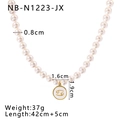 Détail du collier Cancer en or 18 carats avec perles blanches et dimensions du pendentif - Cancer (NB-N1223-JX)