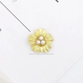 Goldener Blumen-Zinklegierungs-Zubehör für DIY-Schmuck mit Perlen und Blatttextur - Drei Perlen Blume (Gold)