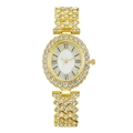 Dettaglio dell'orologio ovale dorato con lunetta in cristalli e numeri romani - Solo orologio / Oro