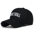 Berretto da baseball in cotone nero con ricamo Basketball e visiera vintage - Regolabile / Nero con ricamo bianco