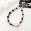 Kreativer Glasperlen-Handy-Anhänger mit rosa Kamee-Anhänger und glitzernden Strasssteinen - Rosa Kamee Anhänger / Rosa