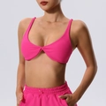 Sport-Set mit geripptem Bustier in Pink und Shorts mit hoher Taille und Knotendetail - S / Rosenrot