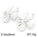 Orecchini a fiore d'argento in acciaio inossidabile con petali finemente intagliati - Stile A Design Floreale (KE113881-KFC) / Argento