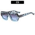 Occhiali da sole tartarugati blu chic con montatura spessa e lenti sfumate blu - Montatura Leopardata Blu Lente Blu