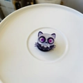 Macro detail of cartoon cat hair claw clip in purple and translucent acetate - Mini Devil Purple Cat
