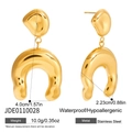 Dettaglio orecchini a ferro di cavallo martellati oro con dimensioni e materiale - Stile Pendente a U Martellato Oro (JDE0110028)