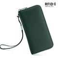 Donkergroene lange portemonnee van generfd leer met RFID-bescherming en polsband - Groen