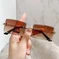 Fashionable rimless rectangle sunglasses with brown gradient lenses and gold frames - C2 Gold Frame Double Tea Gradient